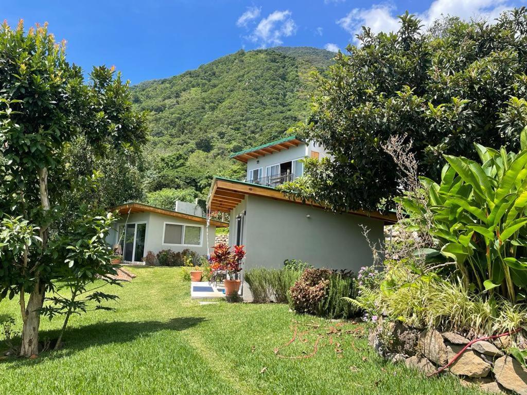 Refugio Del Volcan Casitas San Pedro La Laguna Esterno foto